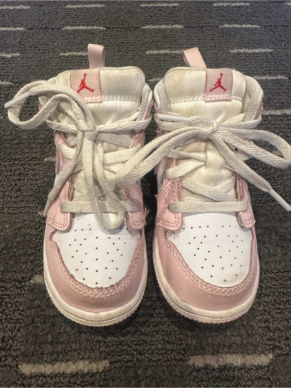 Jordan 1 Mid Toddler High-Top Sneakers